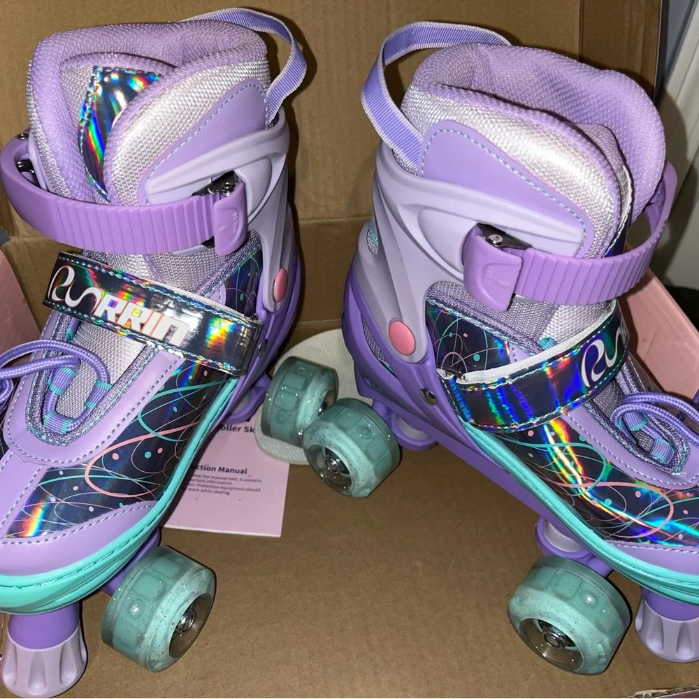 Roller Skates Mint